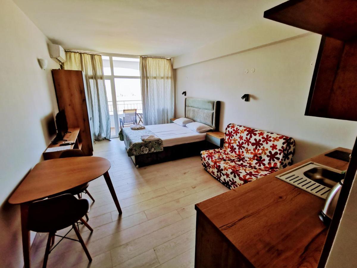 Privately Owned Studios Bora Bora Nesebar Exterior foto