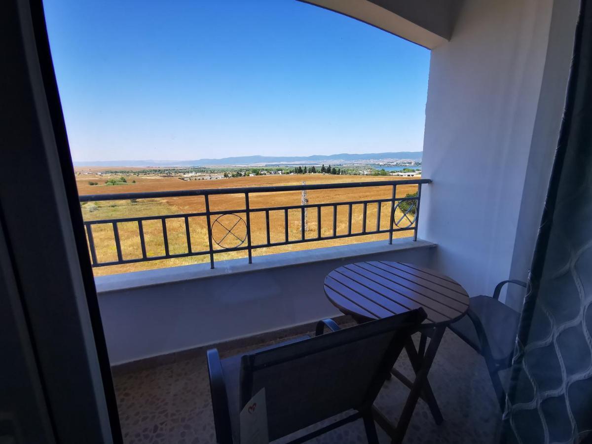 Privately Owned Studios Bora Bora Nesebar Exterior foto